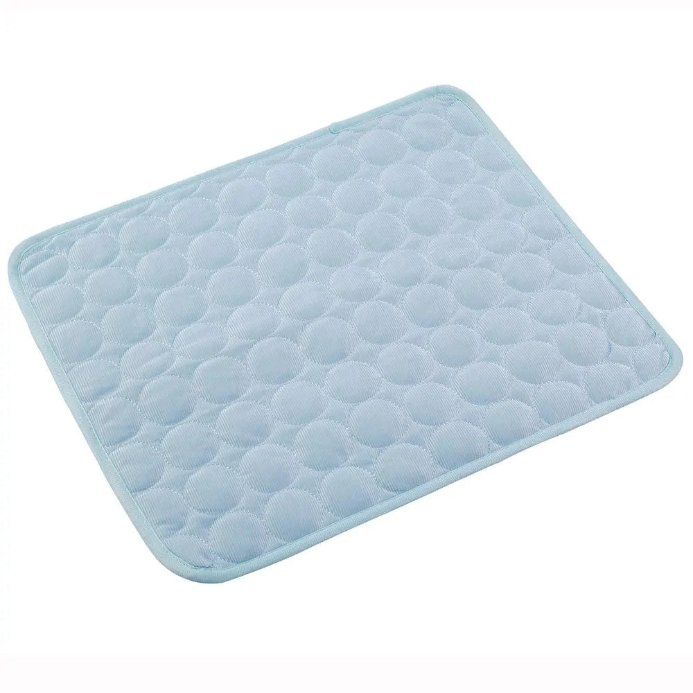 Large I YAN dog cooling mat for summer, extra large pet cold bed and sofa blanket, suitable for small and big dogs and cats.