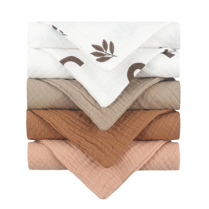Set of 5 I YAN square cotton baby face towels and burp cloths, soft, absorbent, and gentle for feeding and cleaning babies.