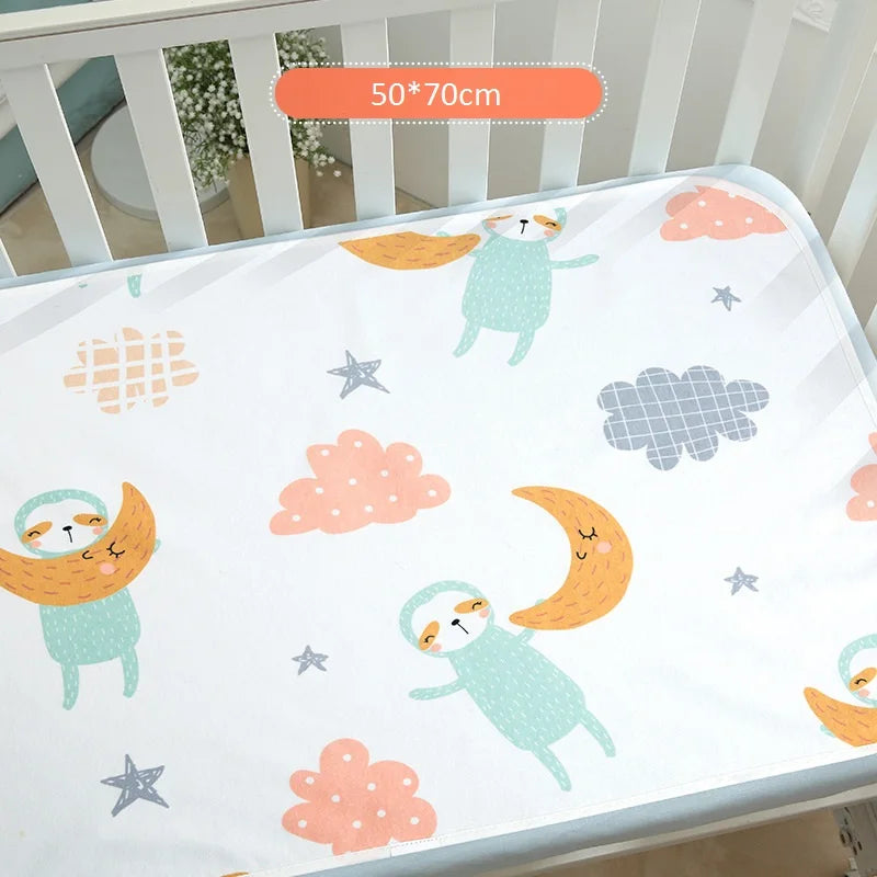 I YAN waterproof baby changing pad cover with soft fabric, designed for travel mattresses and reusable diaper pads.