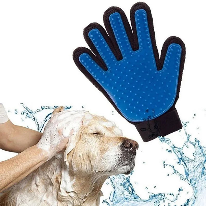 I YAN cat grooming glove with soft bristles for pet hair removal, deshedding, and massage for cats and dogs.