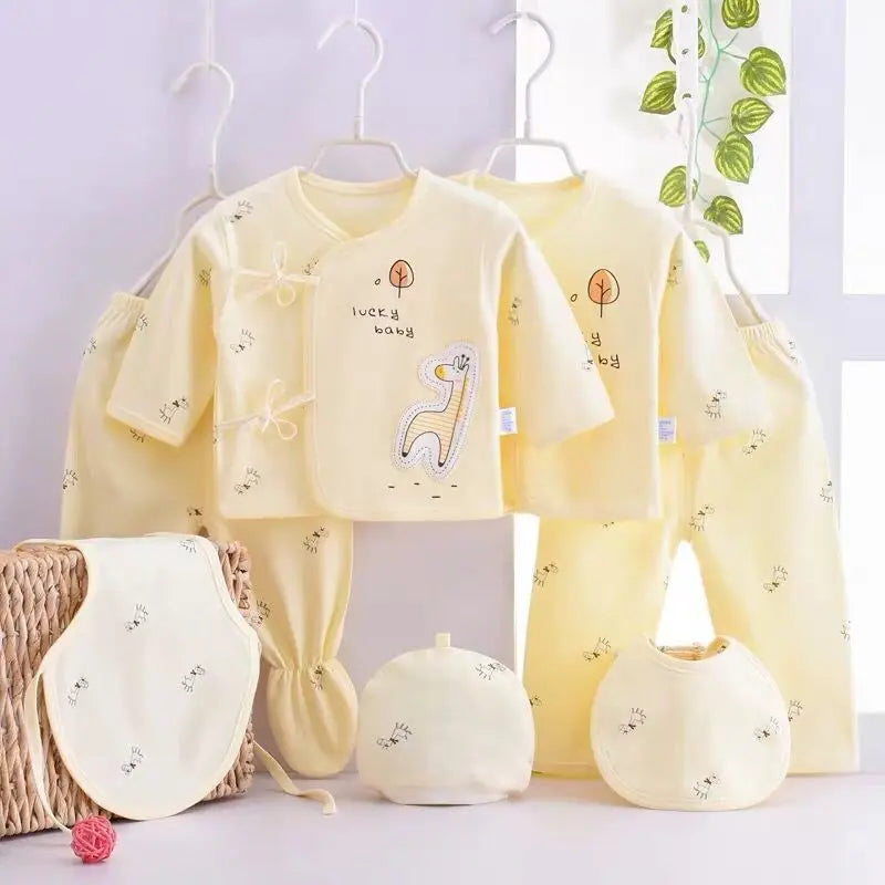 Newborn Baby Clothing Set 7-Piece – Soft Cotton Cartoon Outfit Gift - I YAN