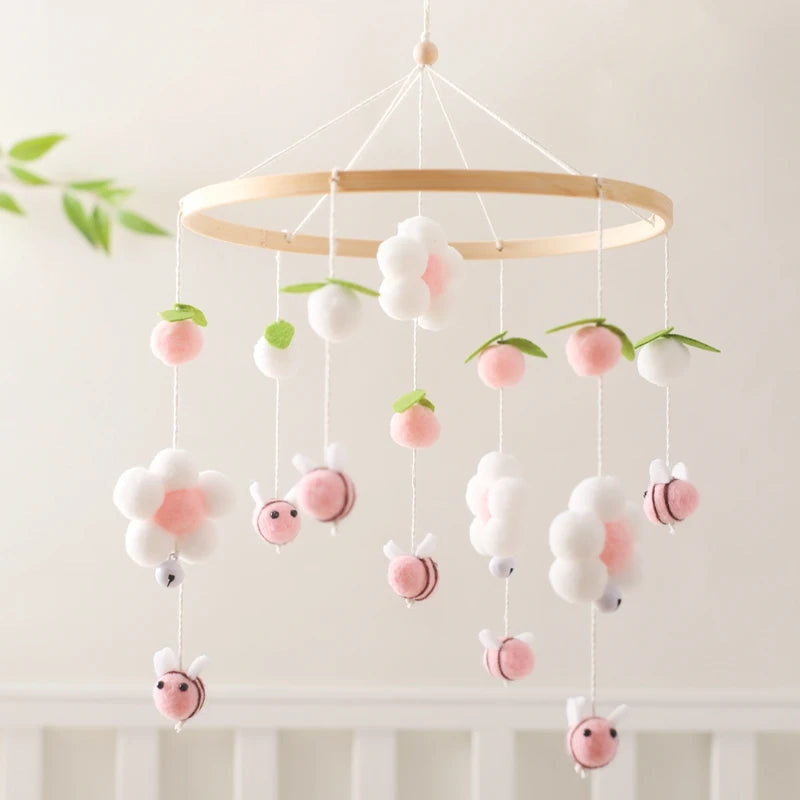 Cartoon Bee Baby Crib Mobile – Wooden Bed Bell Rattle Toy for Newborns 0-12M - I YAN