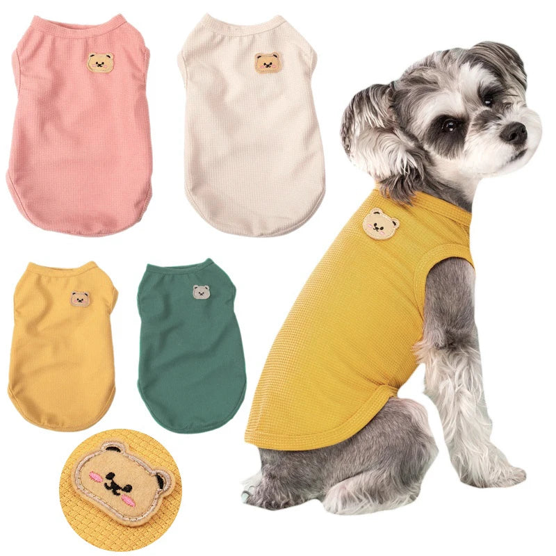 Breathable polyester dog vest by I YAN in four colors, with sweat-resistant fabric and easy-to-clean pet clothing for dogs and cats.