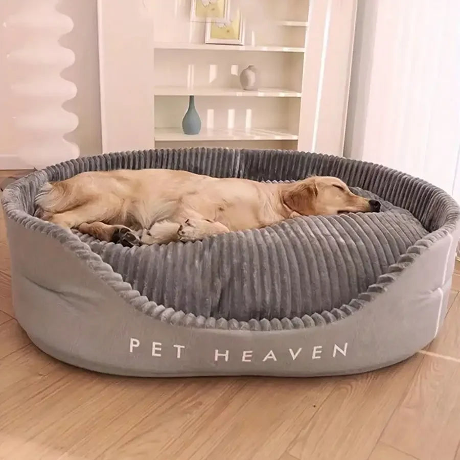 Soft all-season plush pet bed by I YAN featuring a warm, machine-washable dog and cat house with a cozy mat inside.