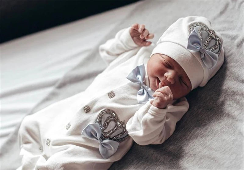 Luxury Newborn Baby Romper Set 4-Piece – Crystal Crown Layette for Photography & Coming Home - I YAN