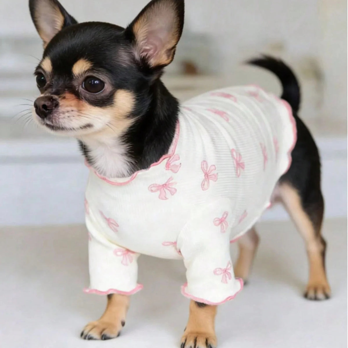 I YAN pet dog and cat knit sweater with allover print and pink bow tie, breathable and comfortable for pets.