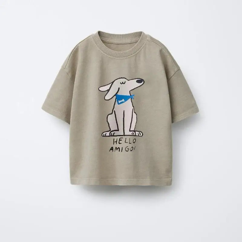 Kids' animal pattern T-shirt by I YAN featuring short sleeves, round collar, playful print, perfect for summer kids' fashion.