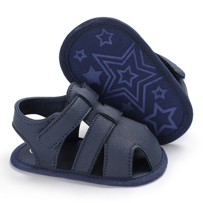 Lightweight breathable infant boys and girls sandals with soft soles, perfect for prewalkers and toddlers, by I YAN.