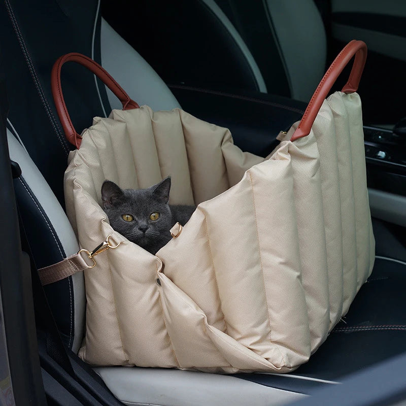 Pet Dog Bag Is Portable and Comfortable for Travel Luxury Handbag Winter Warm Removable Portable Outdoor Travel Safety Seat Bag