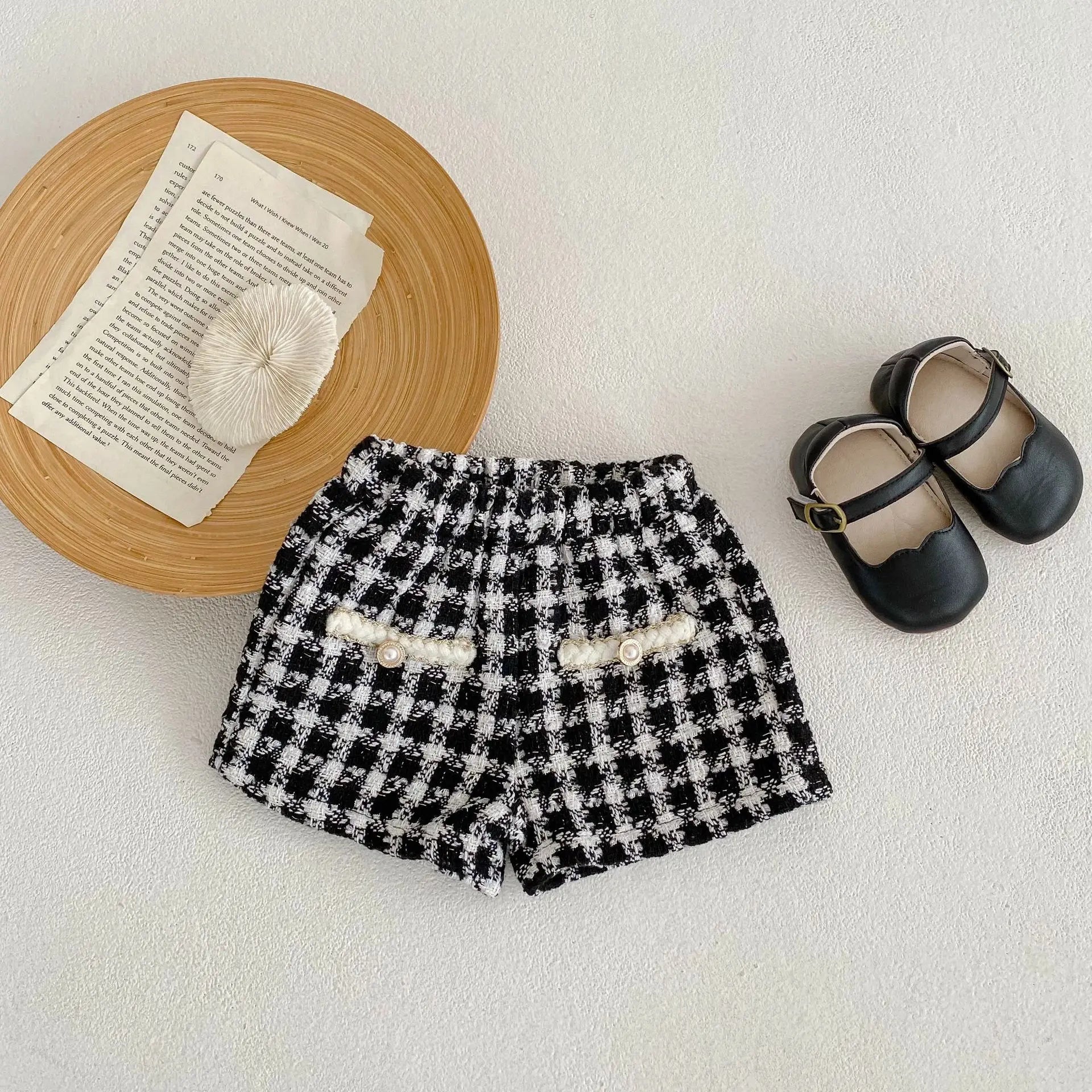 Two Piece Set For Spring And Autumn New Baby Boys And Girls' Tweed Black Plaid Long Sleeved Shirt With Open Coat And Short Pant