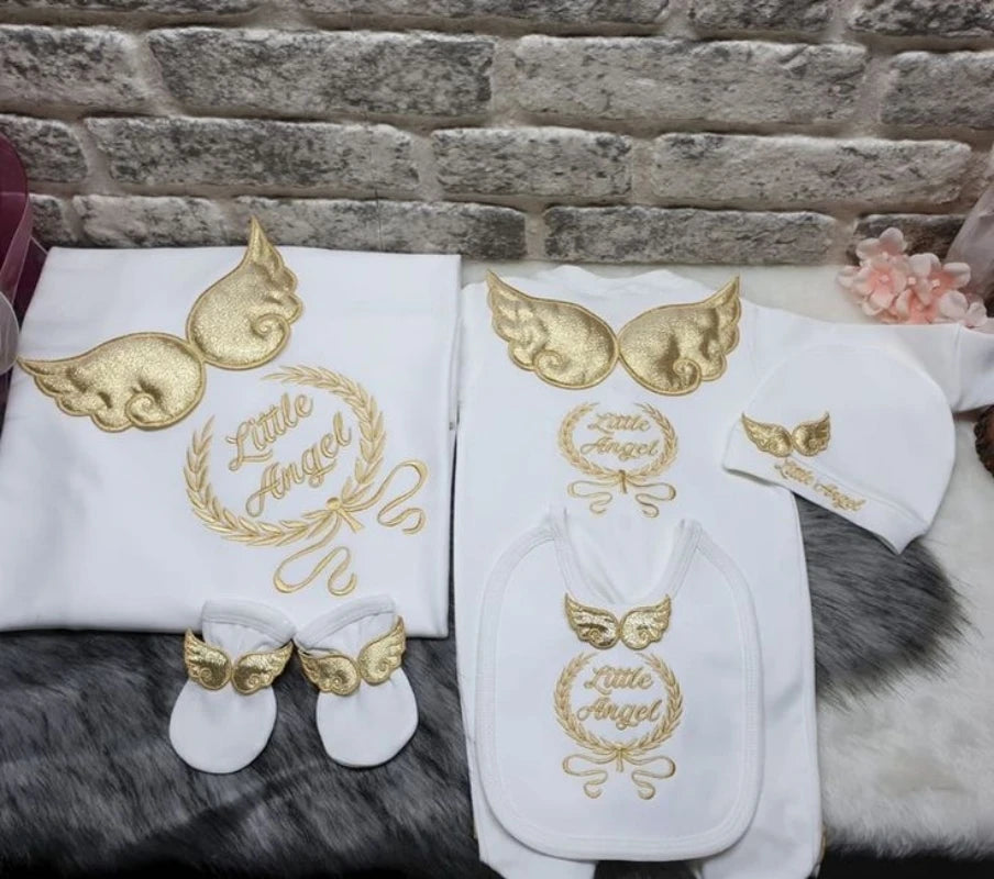 Personalized Angel Wings Newborn Gift Set – 5-Piece Embroidered Cotton Layette - I YAN