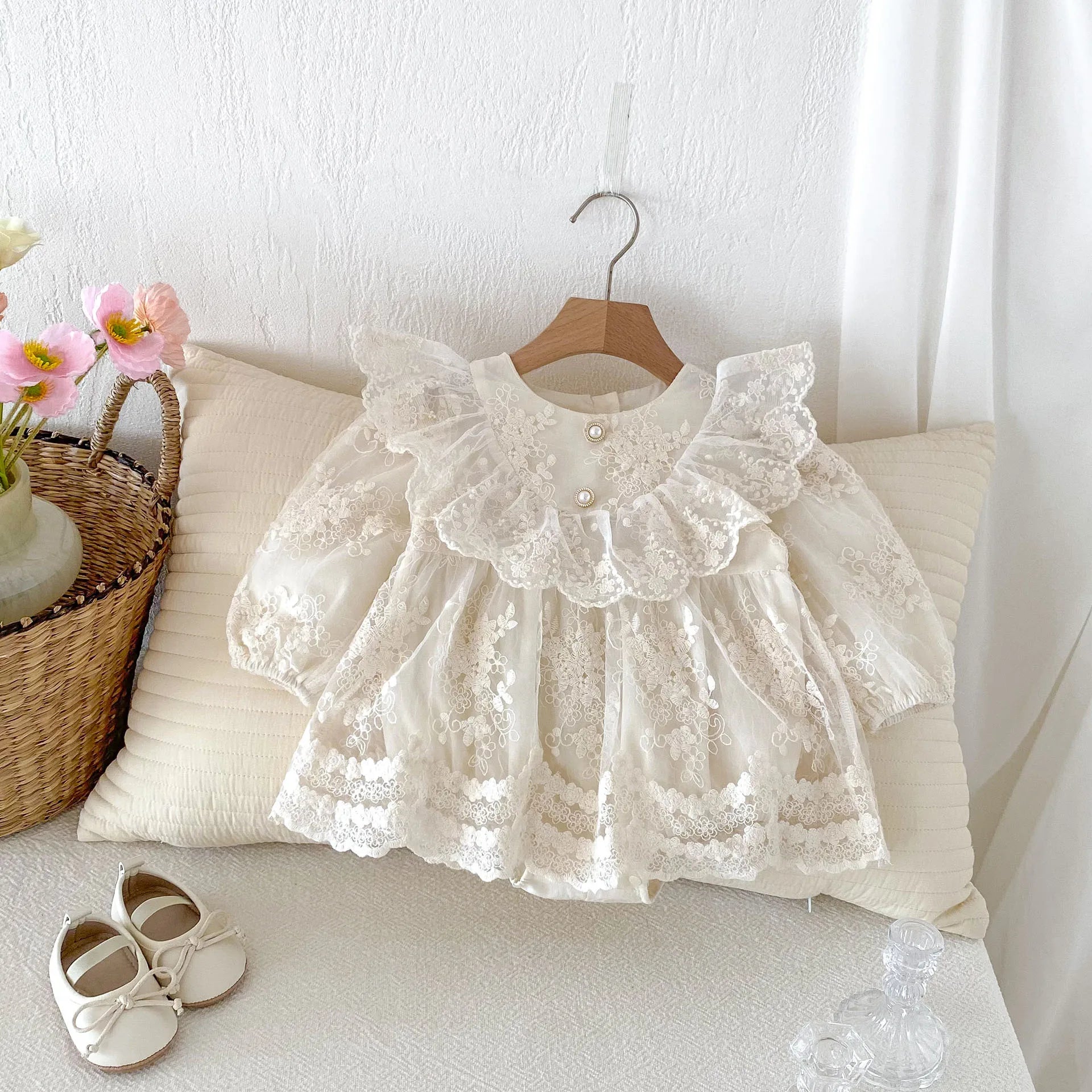 2026 Spring New Baby Girls Bodysuit Toddler Girl Princess Dress Infant Lace Embroiery Onesies Newborn Girls Clothing