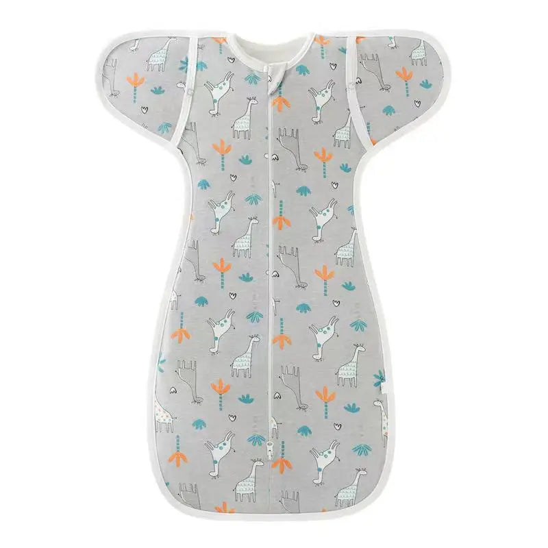I YAN 100% cotton newborn swaddle sleepsack for babies 0-6 months, soft muslin blanket set for gentle swaddling and bedding.