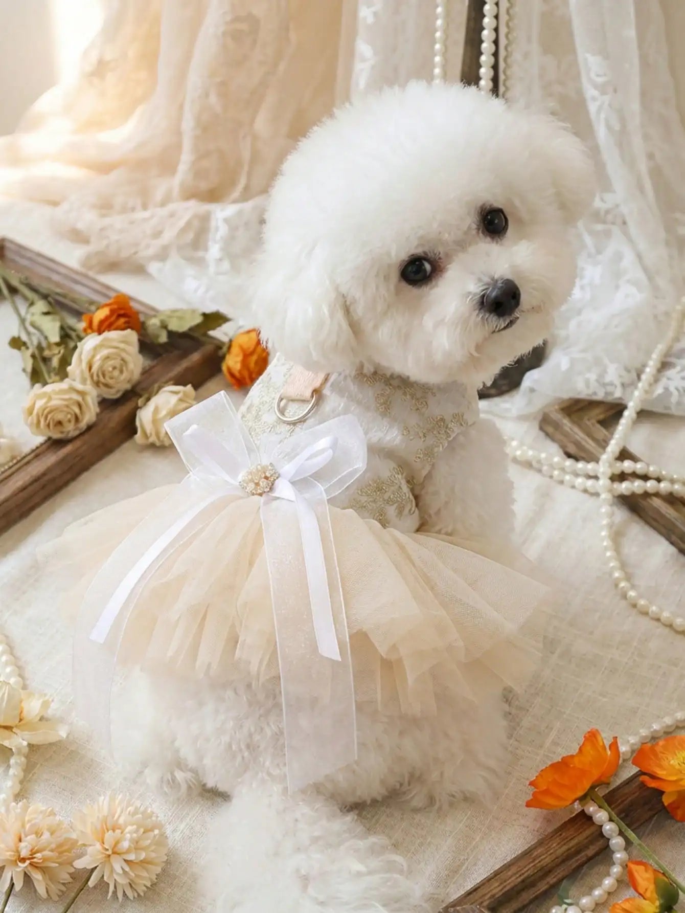 1Pc Luxury Pet Princess Wedding Dress Thin Spring Summer Outfit Gold Floral Embroidery Pearl Bow Decor Built-in D-ring For Traction Universal For Cats Dogs Elegant Party Costume Photo Prop Holiday Pet Gift
