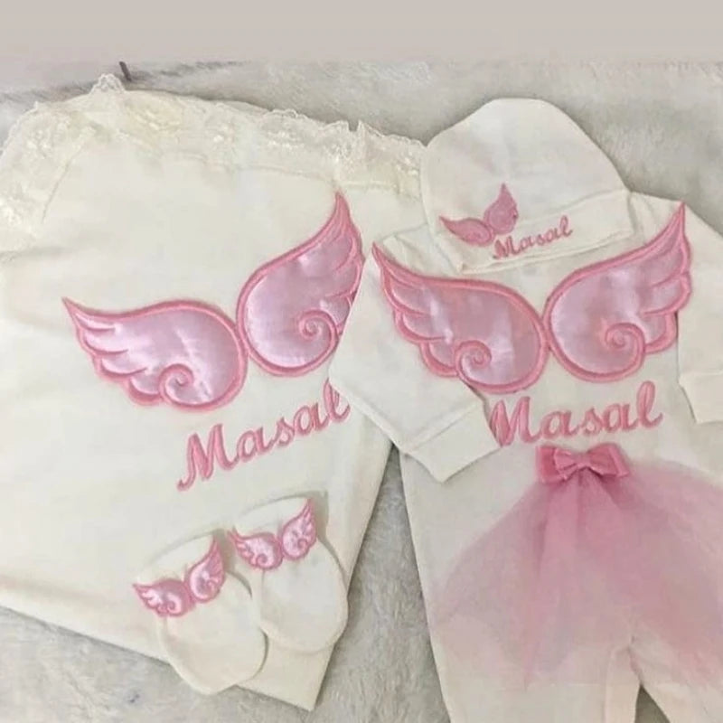 Personalized Angel Wings Newborn Gift Set – 5-Piece Embroidered Cotton Layette - I YAN