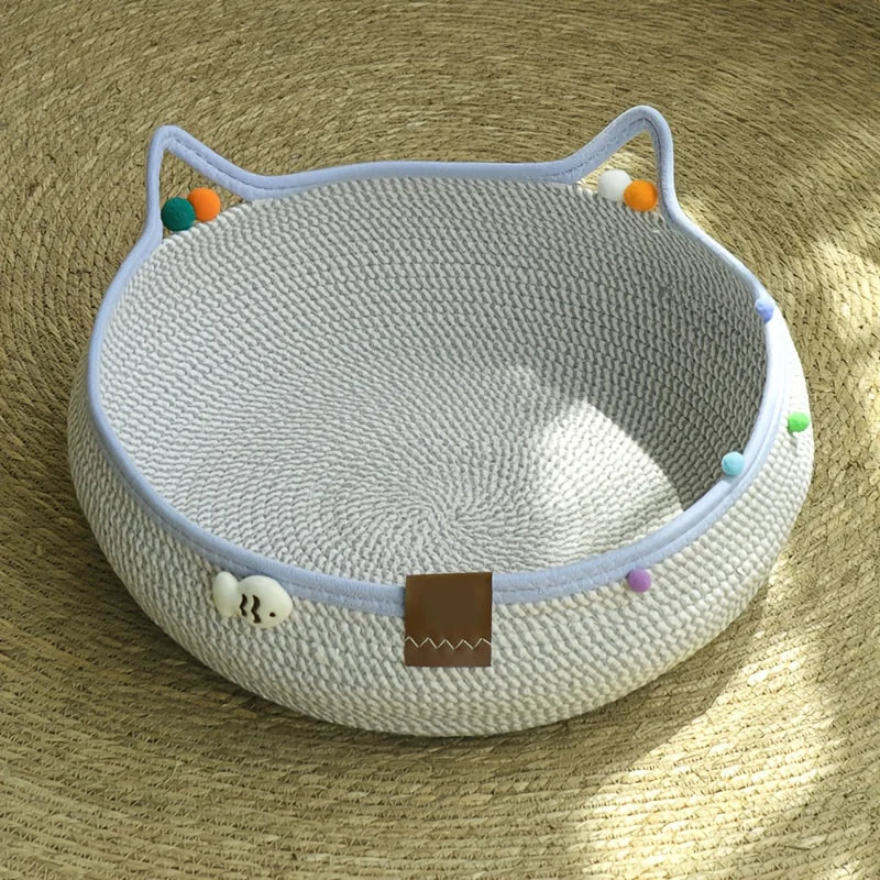 Round hand-woven rattan cat bed from I YAN with cotton rope, cooling summer kitten basket, and scratching surface for cats.