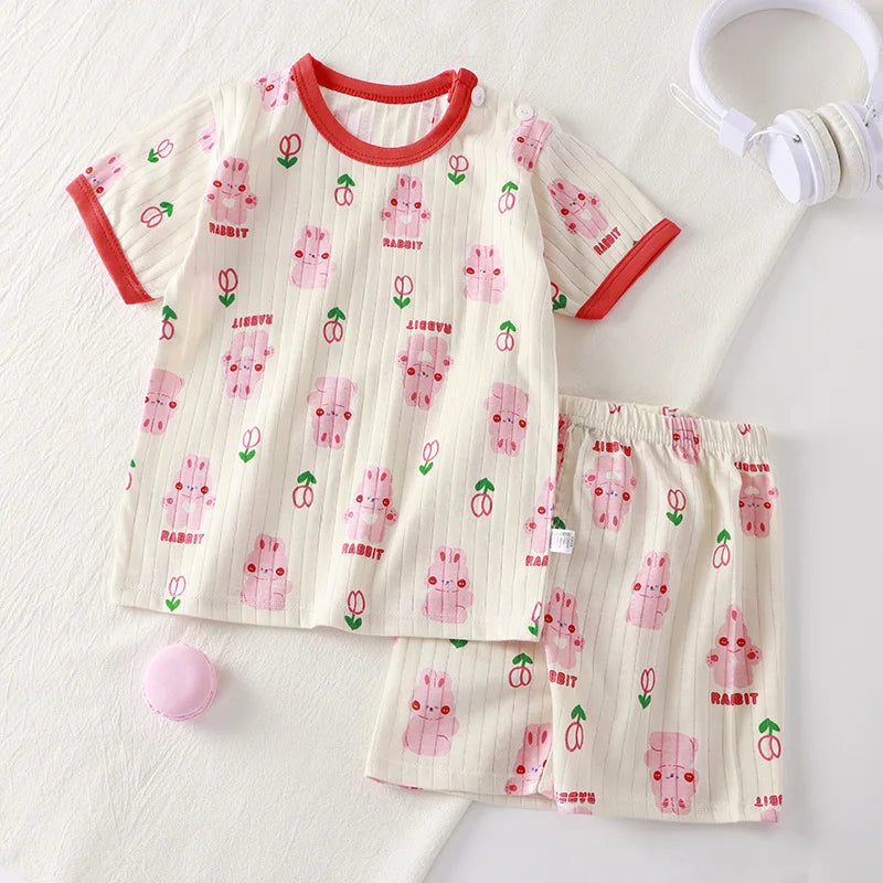 Children's summer clothing set by I YAN featuring a cotton T-shirt and shorts for boys and girls, perfect for warm weather.