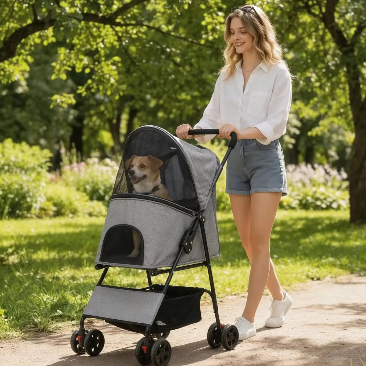 I YAN foldable pet stroller for small dogs and cats, lightweight 4-wheel travel cart with breathable mesh for comfort.