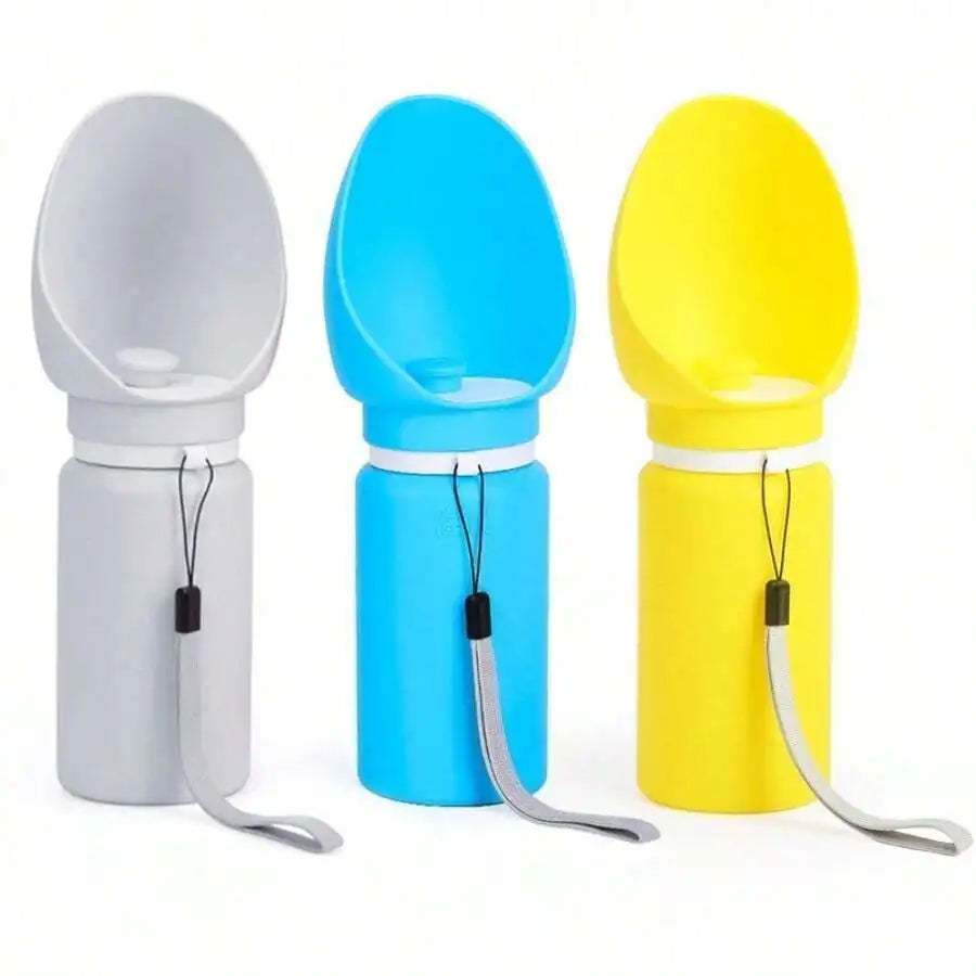 I YAN pet travel water bottle with foldable water jug and dispenser for outdoor dog hydration and portable pet food.