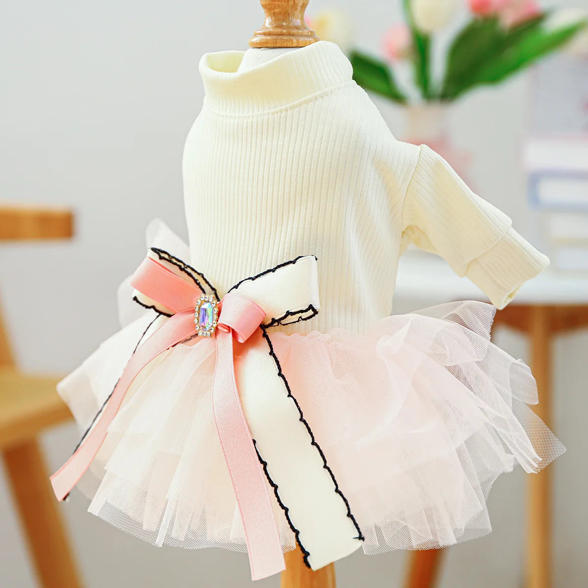 I YAN fancy bowtie pet dress for dogs, spring and summer puppy one-piece apparel, stylish formal wear for small dogs and cats.