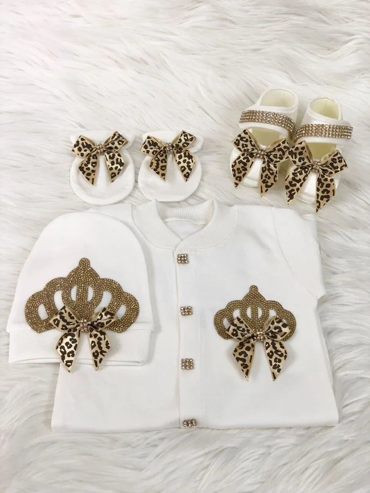 Luxury Newborn Baby Romper Set 4-Piece – Crystal Crown Layette for Photography & Coming Home - I YAN