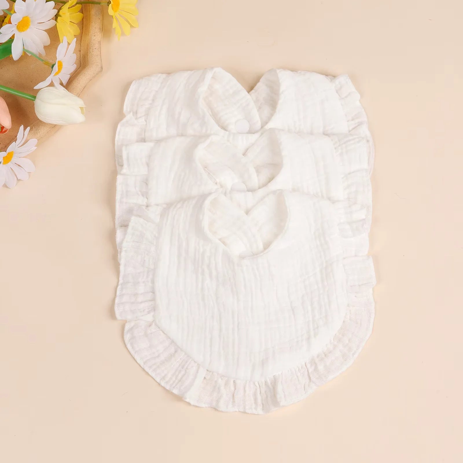 TDHD Baby gauze bibs, sets of 2, 3, or 4, Made of soft cotton,suitable for both boys and girls for drooling and teething.