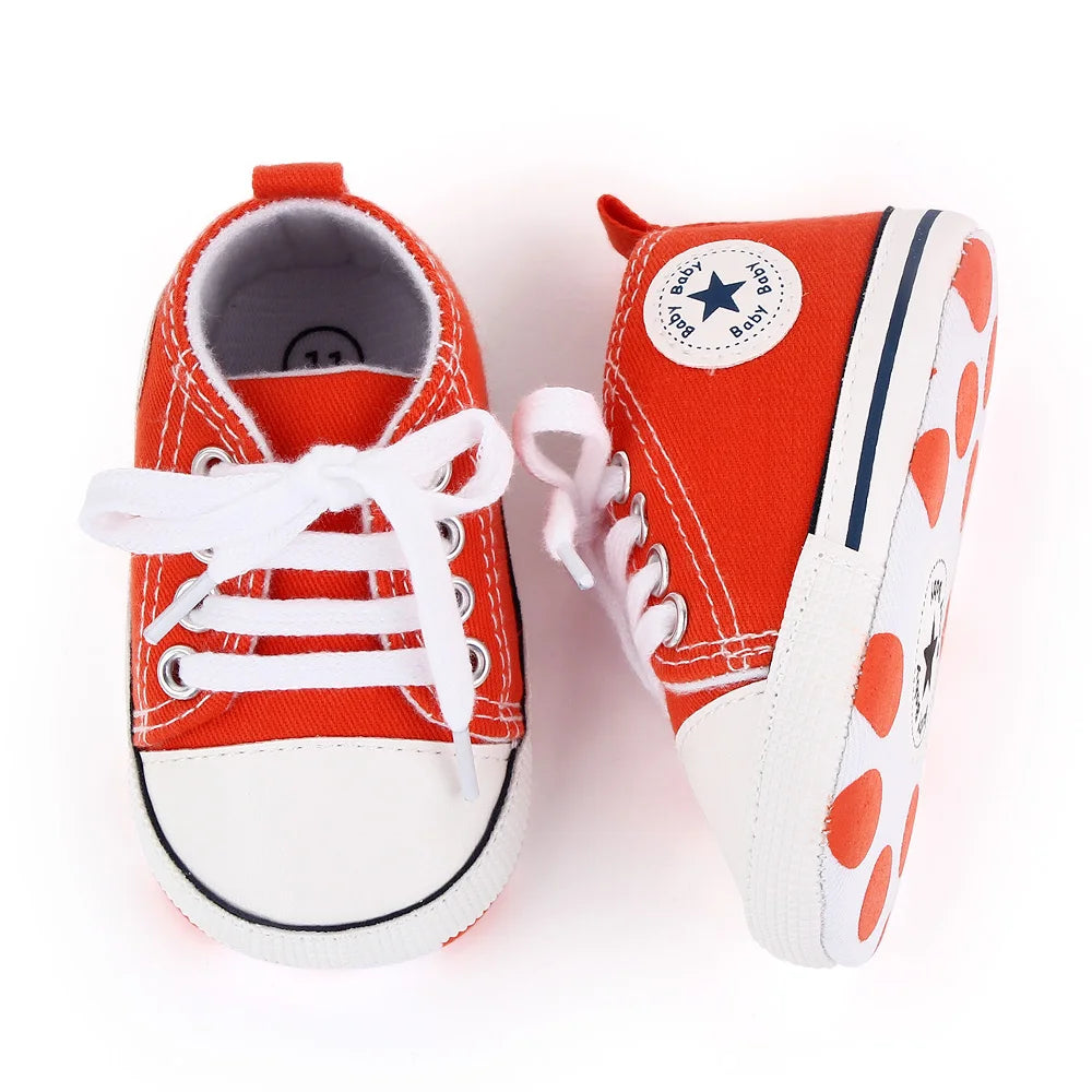 I YAN baby canvas sneakers for boys and girls, soft sole, non-slip toddler shoes for first steps and casual walking.