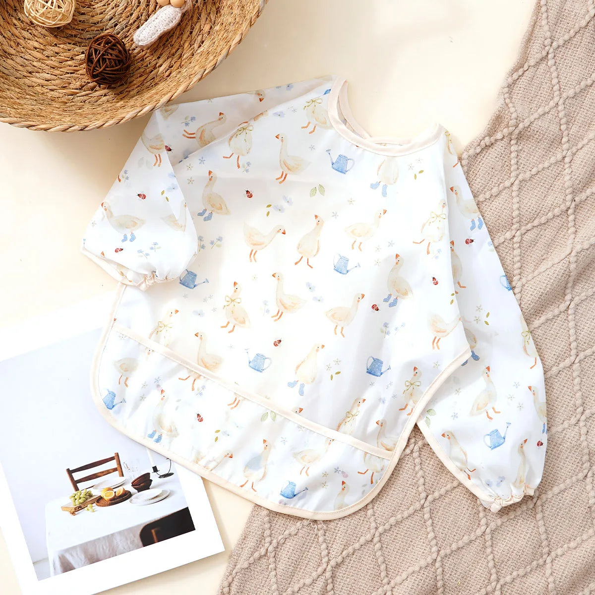 Elinfant 1PC Long Sleeve Bibs, Waterproof Feeding Bibs,Washable Burp Cloth,Coveralls Bibs,Easy To Clean,Wash-Free Eating Bibs