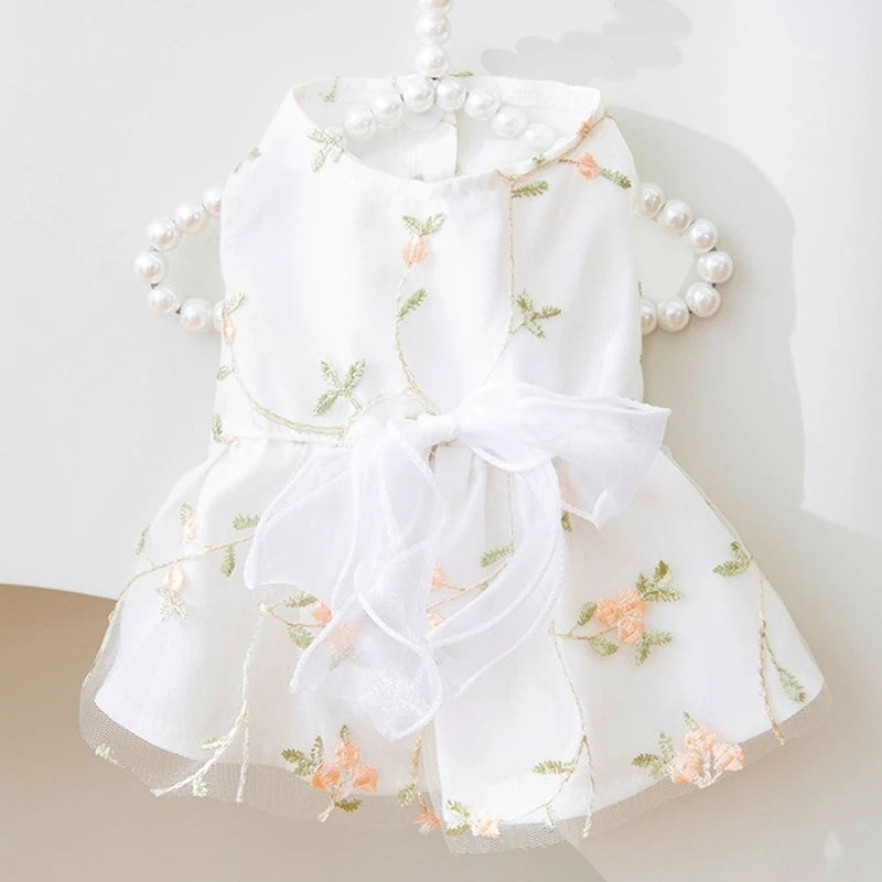 Cute dog princess dress by I YAN featuring mesh fabric, lace bow, and summer style for small dogs like Poodle and Chihuahua.