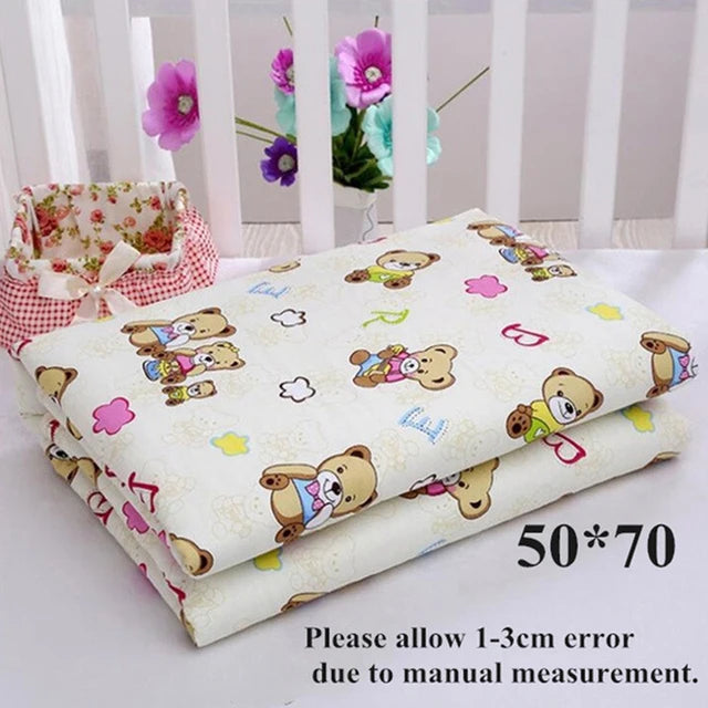 I YAN waterproof baby changing pad cover with soft, reusable fabric, designed for diaper pads and travel mattress protection.