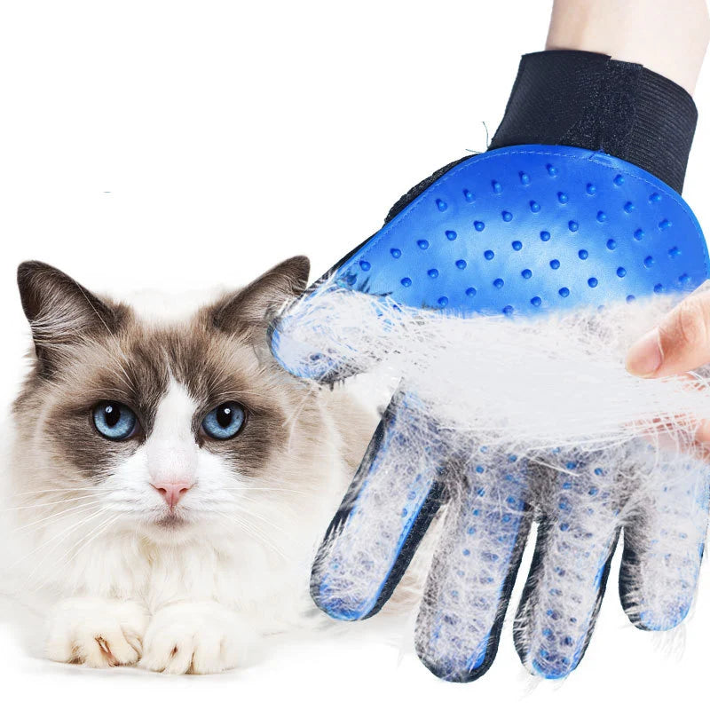 I YAN cat grooming glove with soft bristles for pet hair removal, deshedding, and massage for cats and dogs.