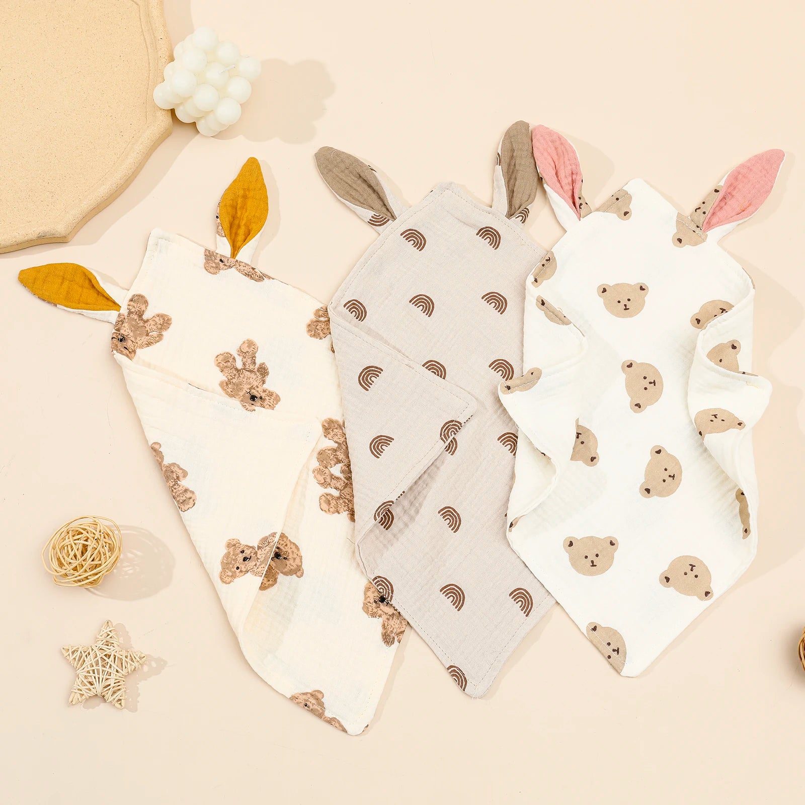 Soft newborn baby cotton muslin comforter with rabbit ear design, ideal for toddlers, bibs, burp cloths, and soothing use by I YAN.