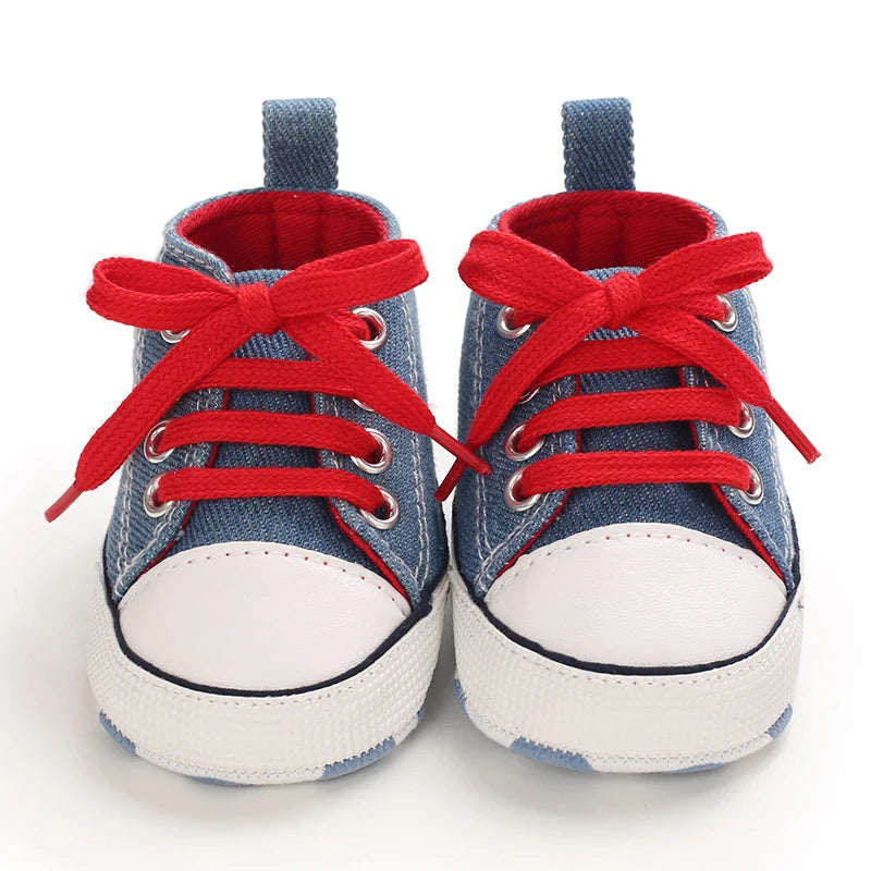 Infant toddler anti-slip canvas baby sneakers with star design, suitable for boys and girls, ideal for first walking shoes by I YAN.