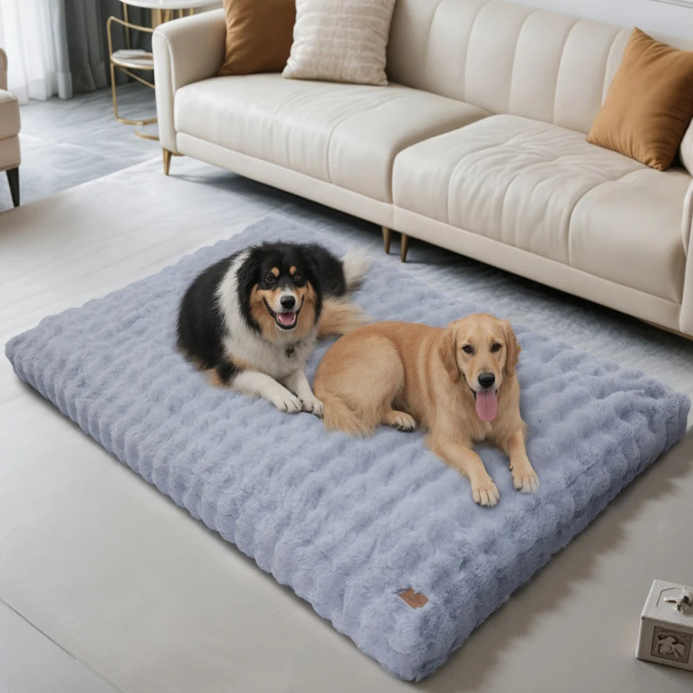 Large I YAN Ultra Plush Dog Bed with soft, washable cushion for crates and puppies, providing cozy comfort for pets.