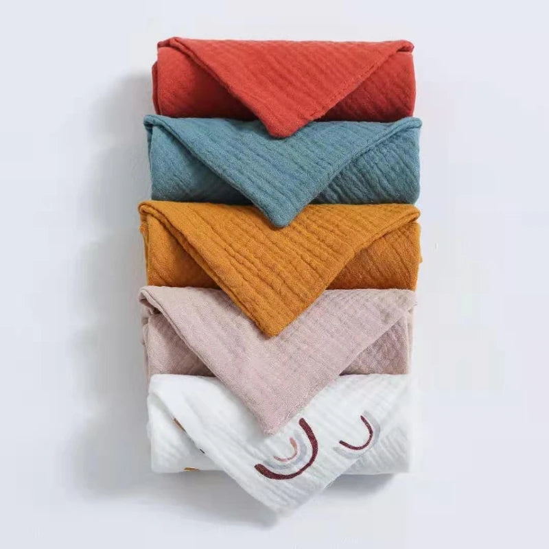 Set of 5 I YAN square cotton baby face towels and burp cloths with soft, absorbent gauze for feeding and cleaning infants.