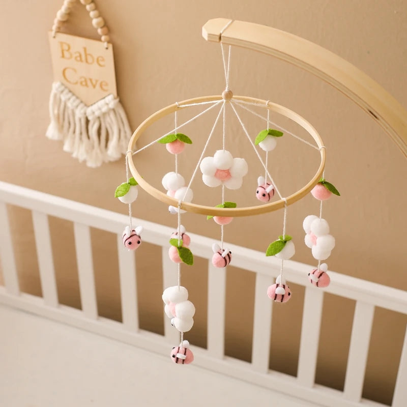 Cartoon Bee Baby Crib Mobile – Wooden Bed Bell Rattle Toy for Newborns 0-12M - I YAN