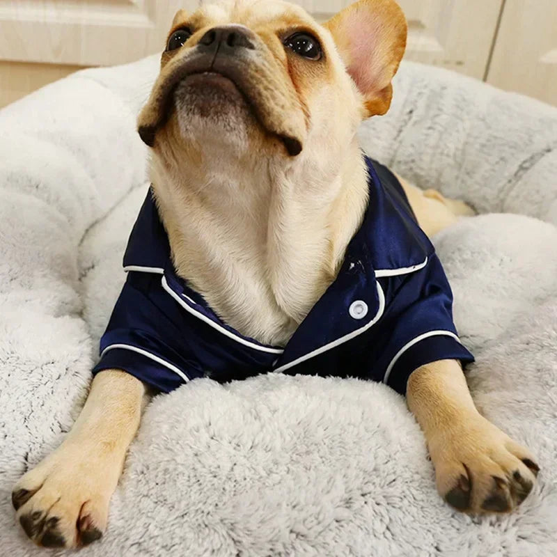 Soft silk French Bulldog pajamas for small dogs, I YAN brand, featuring a comfortable pet dog shirt with a cute design.