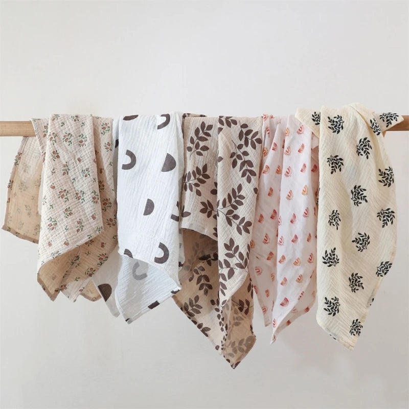 I YAN cotton baby swaddle blanket with floral print, solid color muslin fabric, suitable for newborns and stroller covers