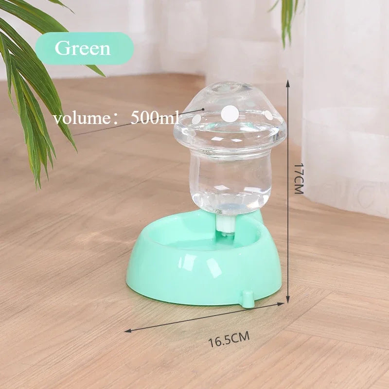 I YAN cat automatic feeder and water dispenser with a cute mushroom design, large capacity food container, and pet bowl for easy feeding