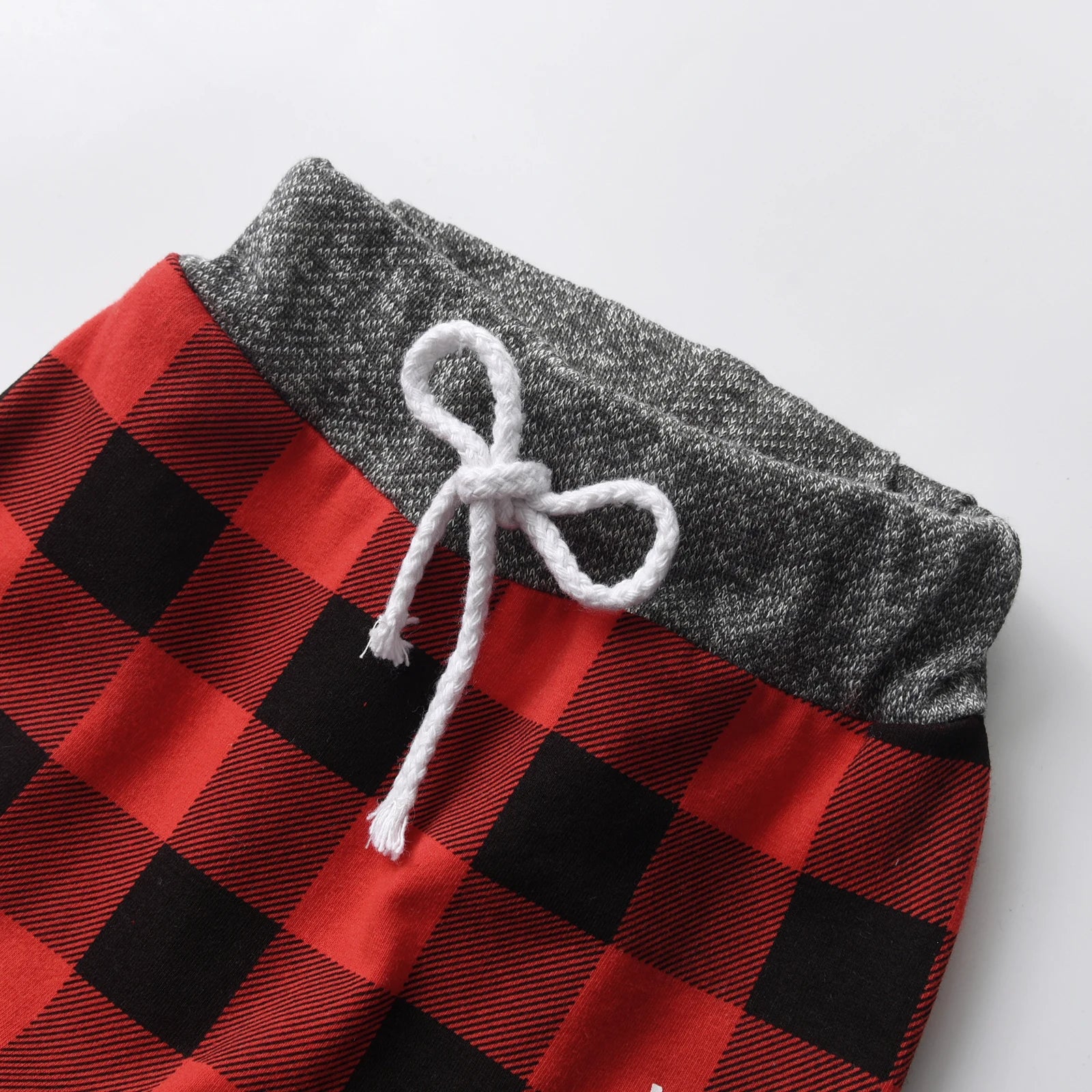 Baby boy outfit set featuring a "Mama's Boy" hoodie sweatshirt and plaid pants from I YAN, perfect for fall and winter.
