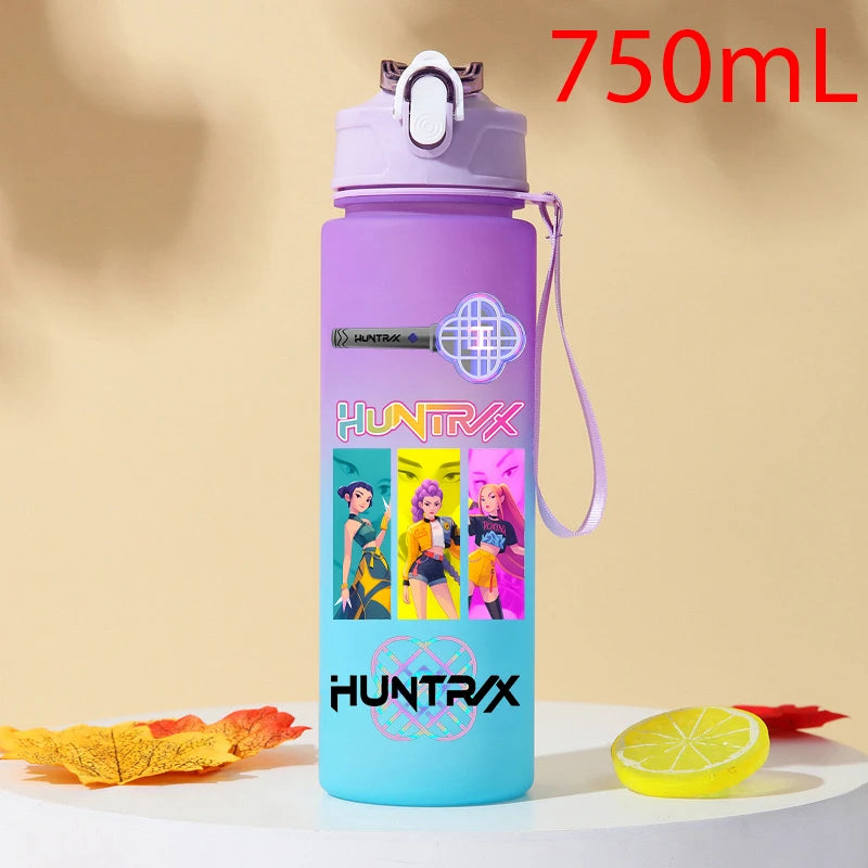 KPop Demon Hunters 750ml I YAN plastic water bottle with warrior gourd design, ideal for fans and outdoor use.