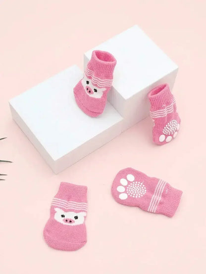 Cute I YAN anti-slip dog socks for small dogs, four-pack paw protectors with non-slip soles, designed for comfort and safety.