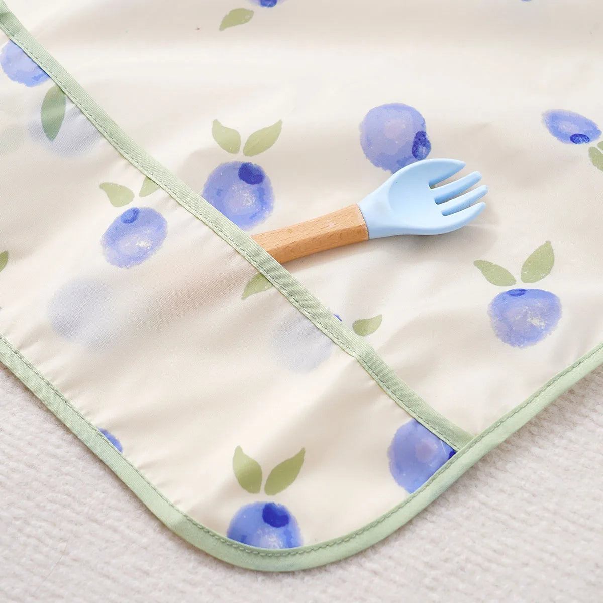 Long Sleeve Baby Bibs Water Dirt Proof Burp Cloths Cute Infant Eating Child Drawing Apron Self Feeding Bib Boy Girl 0-3 Year