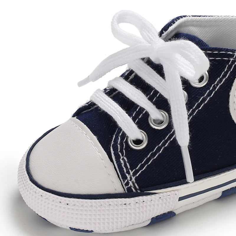 I YAN infant toddler baby canvas sneakers with anti-slip soles, star design, suitable for first walkers, boys and girls.