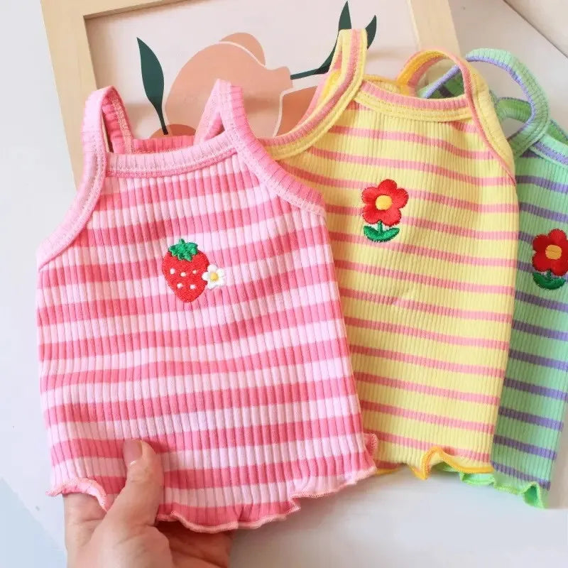 Dog Vest Cooling Summer Puppy Clothes Cute Strawberry Print Floral Dog Tshirt Pet Suspenders Chihuahua Bichon Vests Dog Supplies