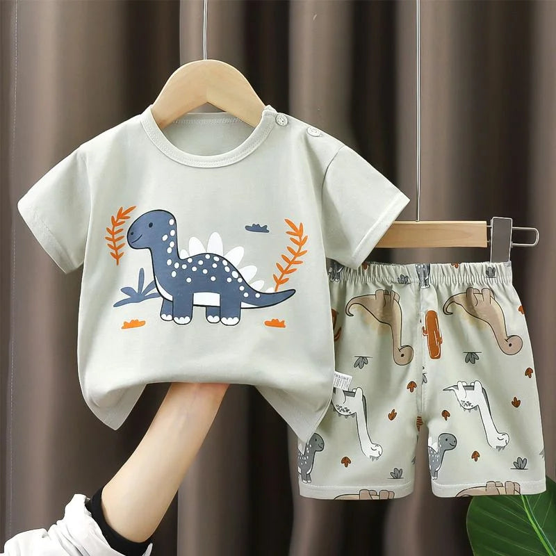 Children's summer T-shirt and shorts set by I YAN, featuring boys and girls cotton short-sleeve toddler clothing.