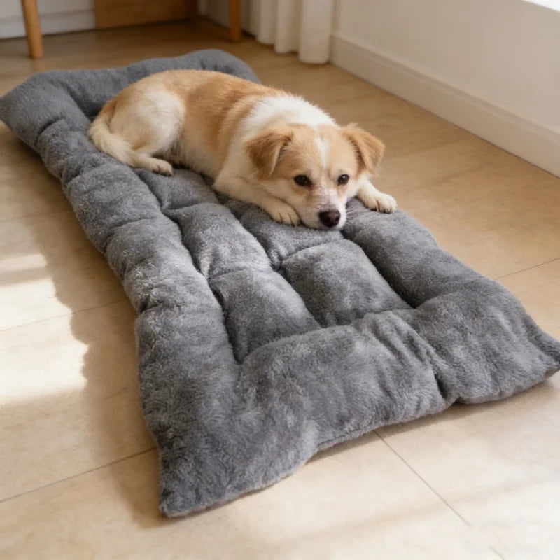Extra large plush dog bed sofa by I YAN, thick and super soft polyester pet mat for small to large dogs, cozy crate bed.