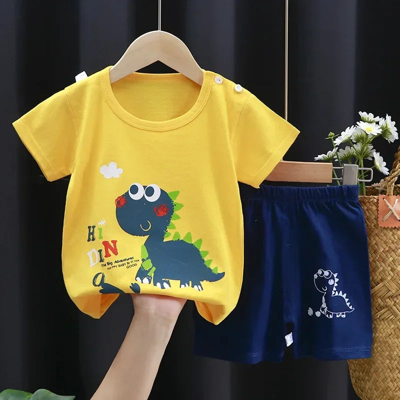 Children's summer T-shirt and shorts set by I YAN, featuring cotton short sleeves for boys and girls, toddler-friendly design.