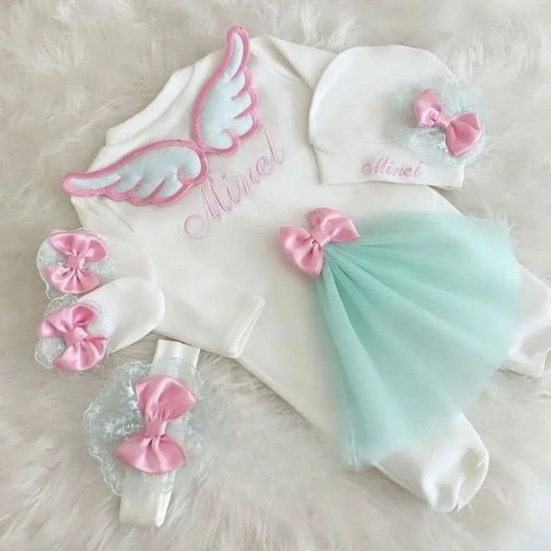 Personalized Angel Wings Newborn Gift Set – 5-Piece Embroidered Cotton Layette - I YAN