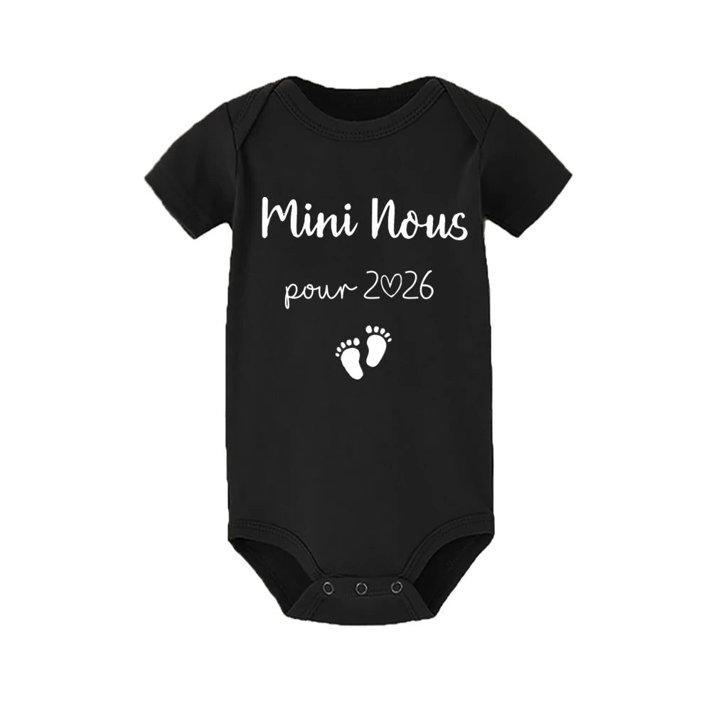 Mini Us in 2026 Print Baby Romper Casual Short Sleeve Infant Jumpsuit Boys Girls Bodysuit Summer Pregnancy Announcement Clothes